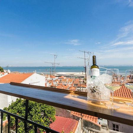 Alfama Vintage Studio Apartment W/ Riverview - By Lu Holidays Lisboa Dış mekan fotoğraf