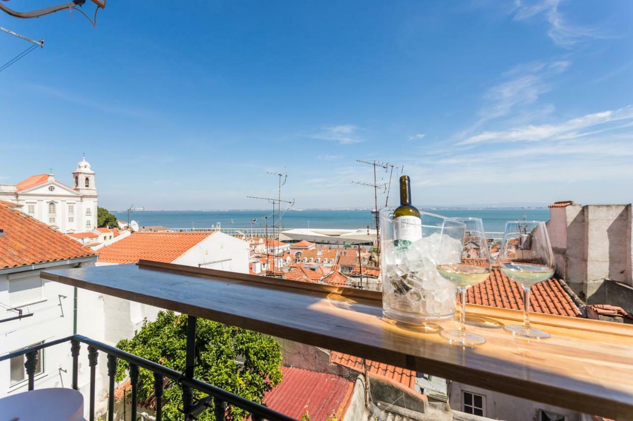 Alfama Vintage Studio Apartment W/ Riverview - By Lu Holidays Lisboa Dış mekan fotoğraf