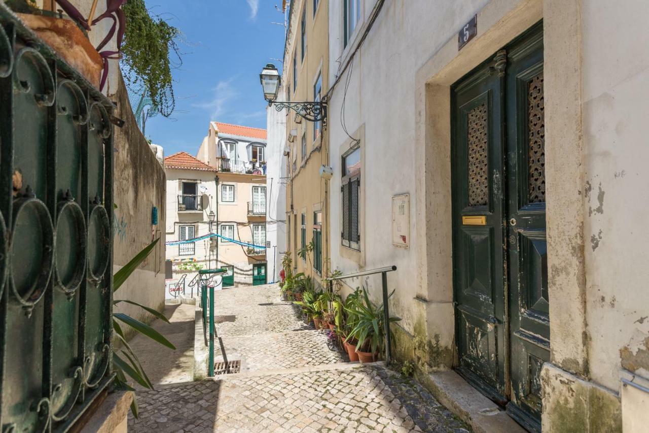 Alfama Vintage Studio Apartment W/ Riverview - By Lu Holidays Lisboa Dış mekan fotoğraf