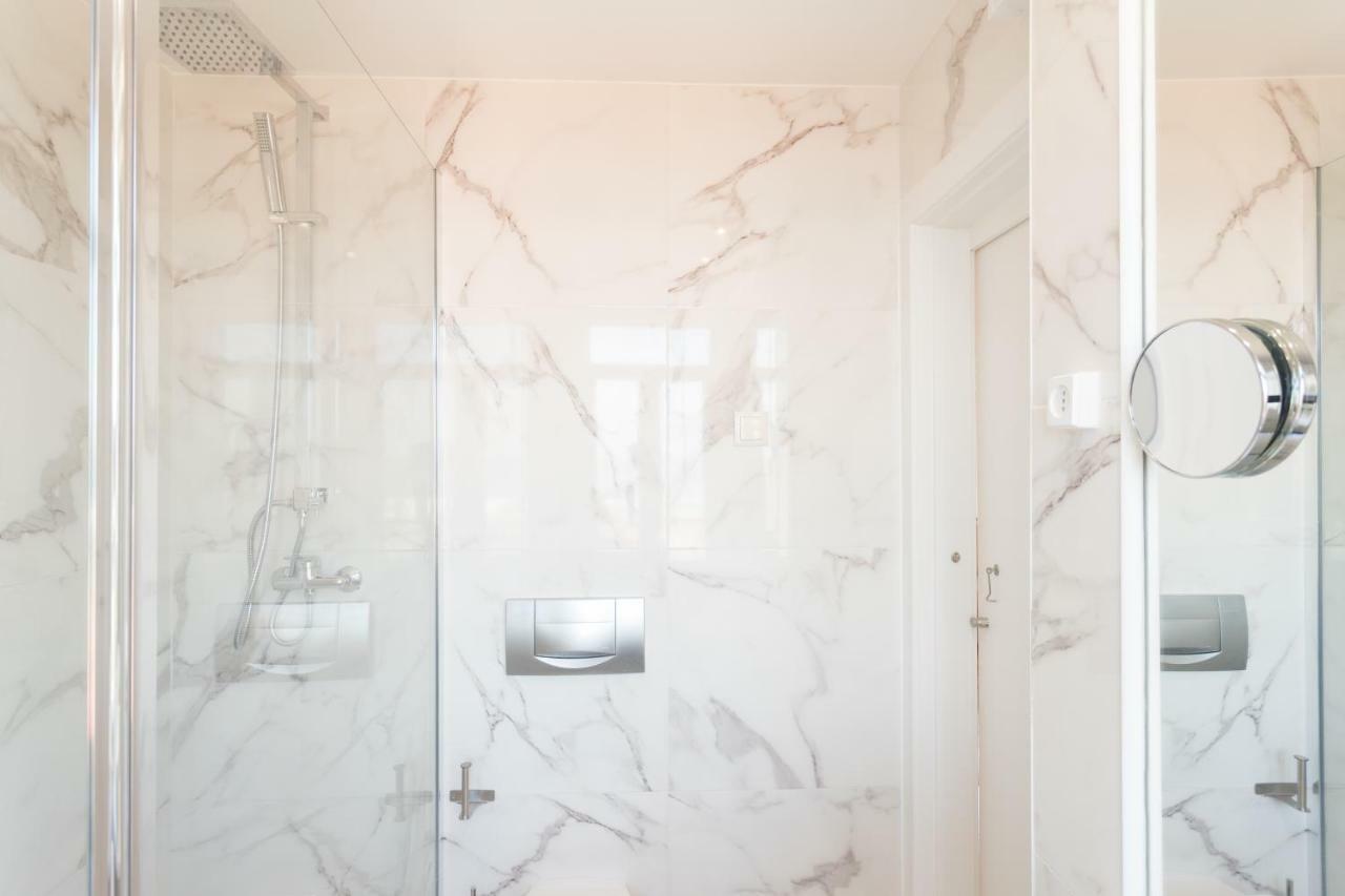 Alfama Vintage Studio Apartment W/ Riverview - By Lu Holidays Lisboa Dış mekan fotoğraf