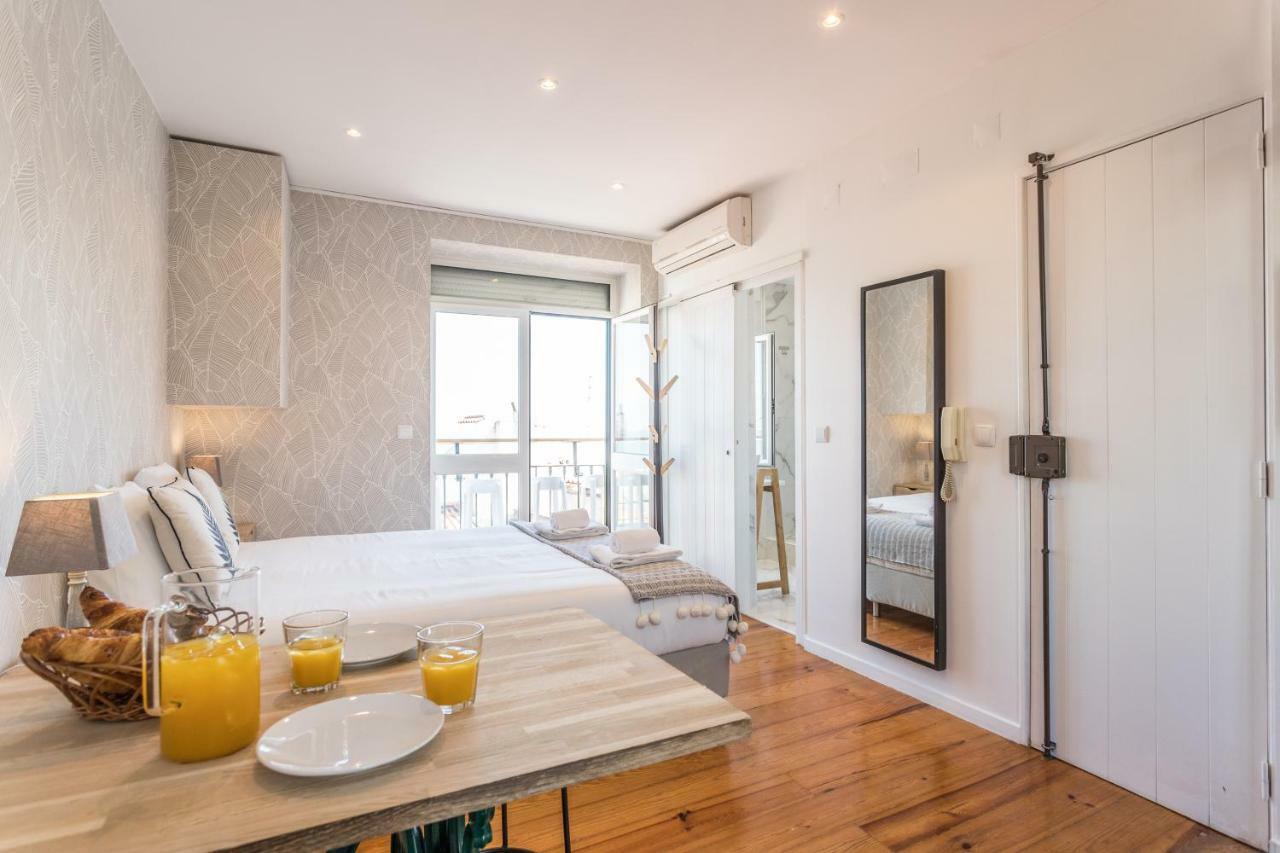 Alfama Vintage Studio Apartment W/ Riverview - By Lu Holidays Lisboa Dış mekan fotoğraf